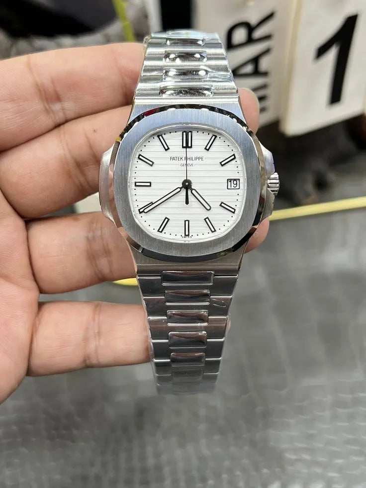 Patek Philippe Nautilus Metal